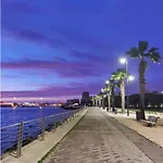 Laura's Διαμέρισμα *
